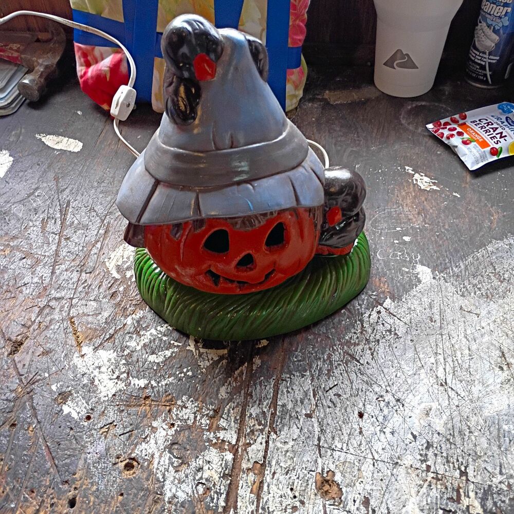 Lighted Halloween Pumpkin & Ghost Figurine, Corded Switch, Amber